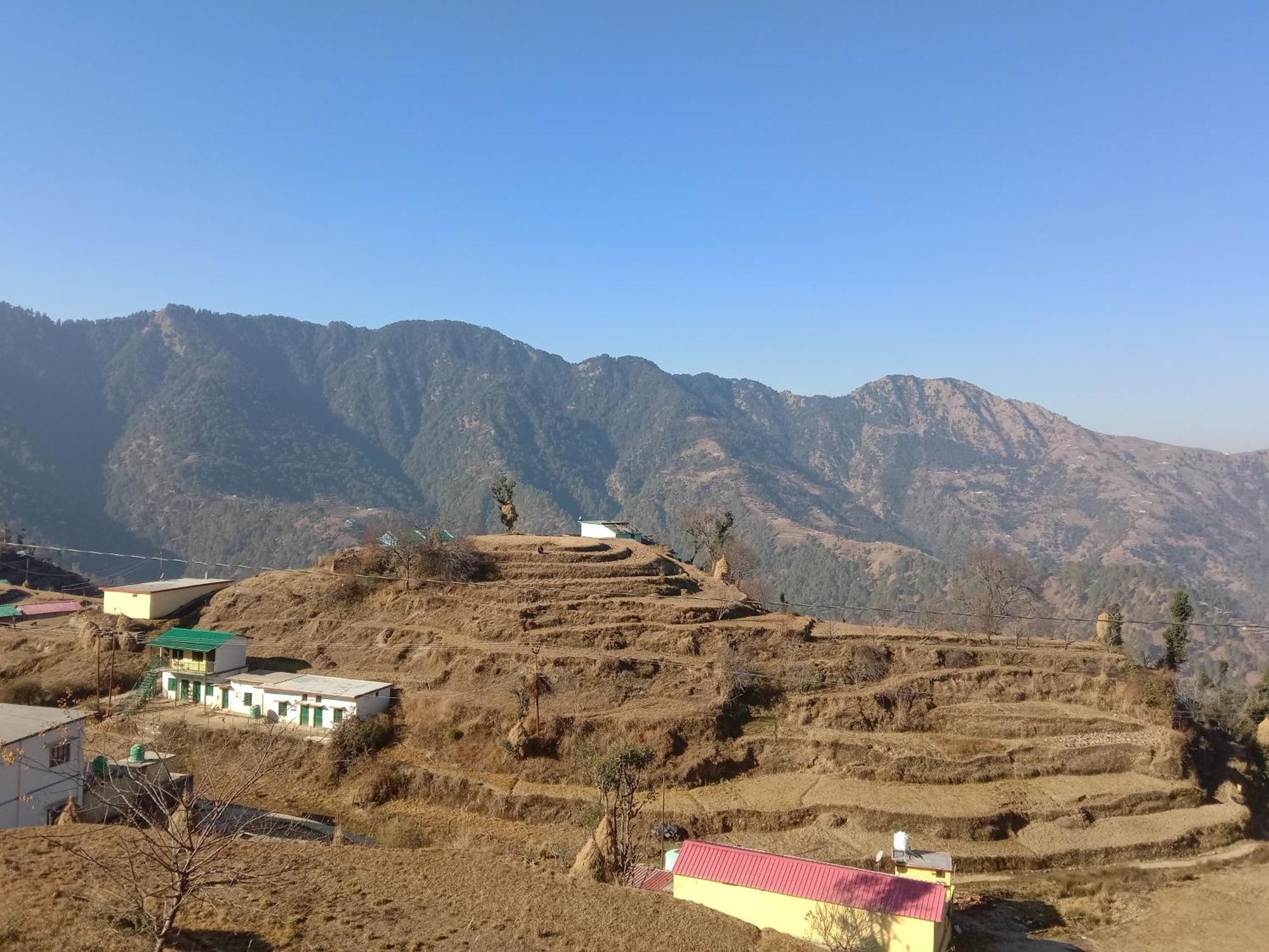 Himalayan Hill Top Resort 카나탈 외부 사진
